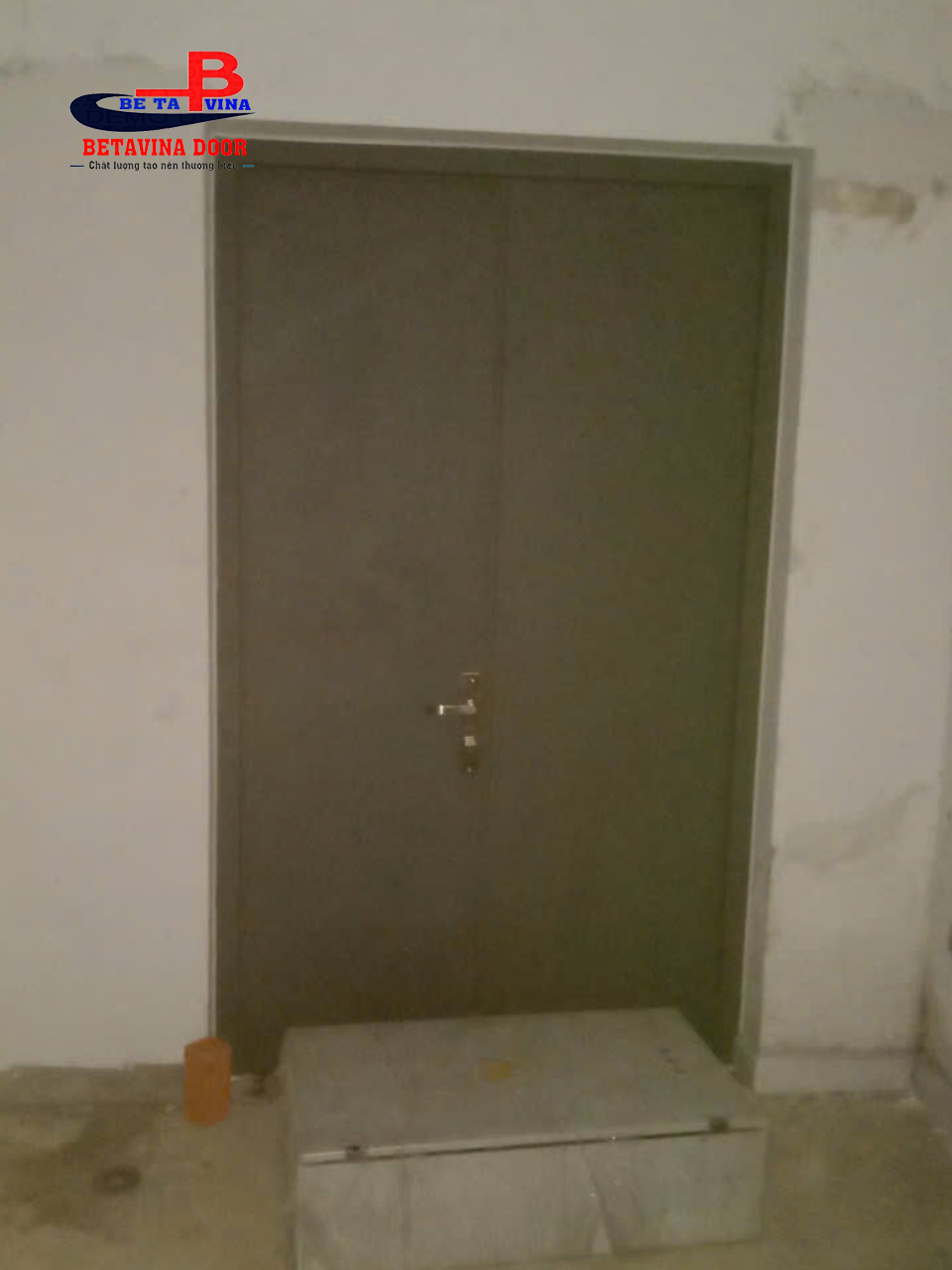 Cửa thép chống cháy EY 90 Phút M33