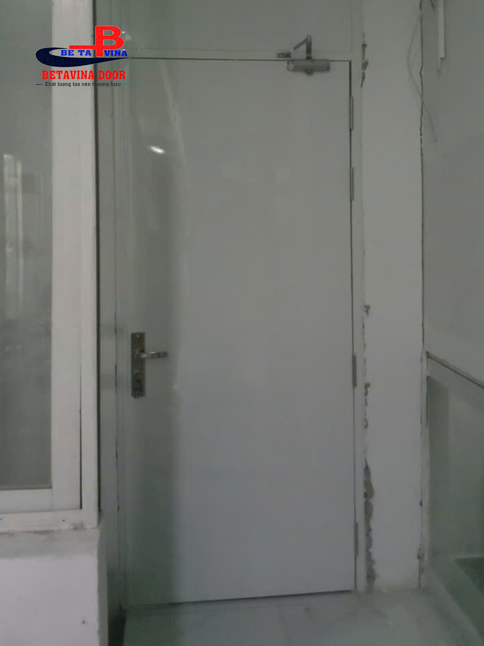 Cửa thép chống cháy EY 60 Phút M06